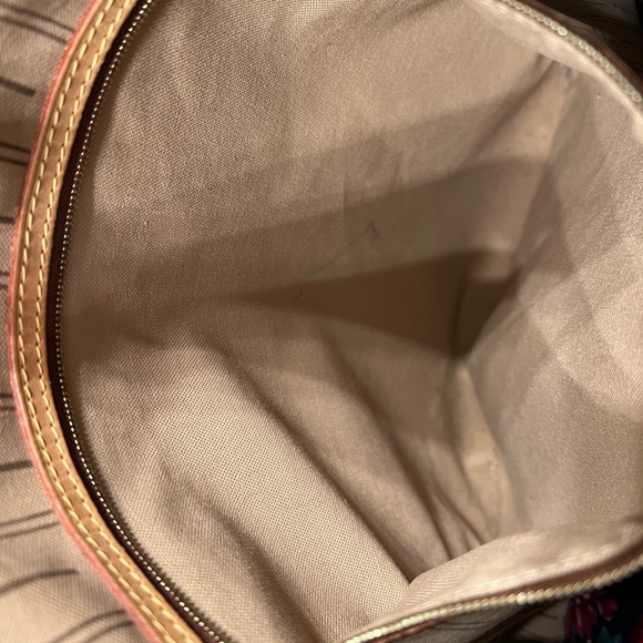 Delightful GM Louis Vuitton - Picture 8 of 14